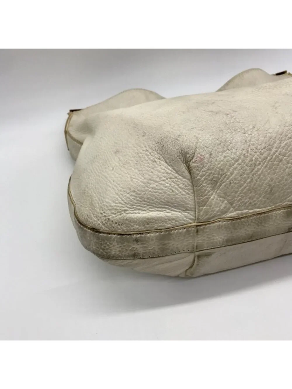 Tory Burch White Pebbled Leather Hobo Shoulder Bag